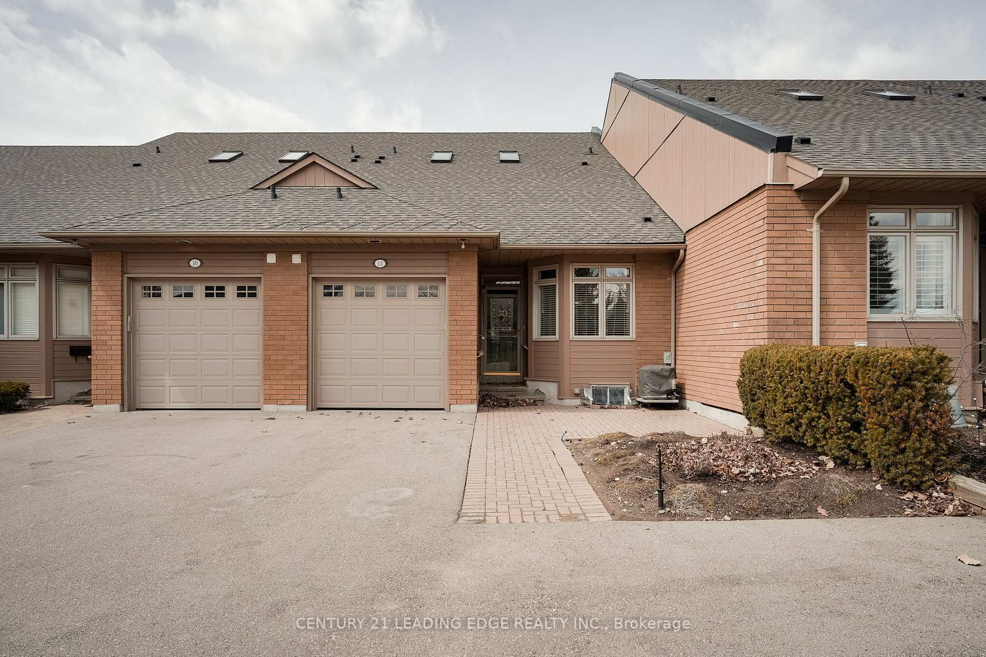12 Lakeside Vista Way  Markham ON L6E 1J2 photo