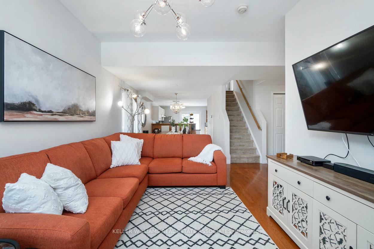 Photo de la propriété: 23 Rachlin Drive ON L7J 3A9