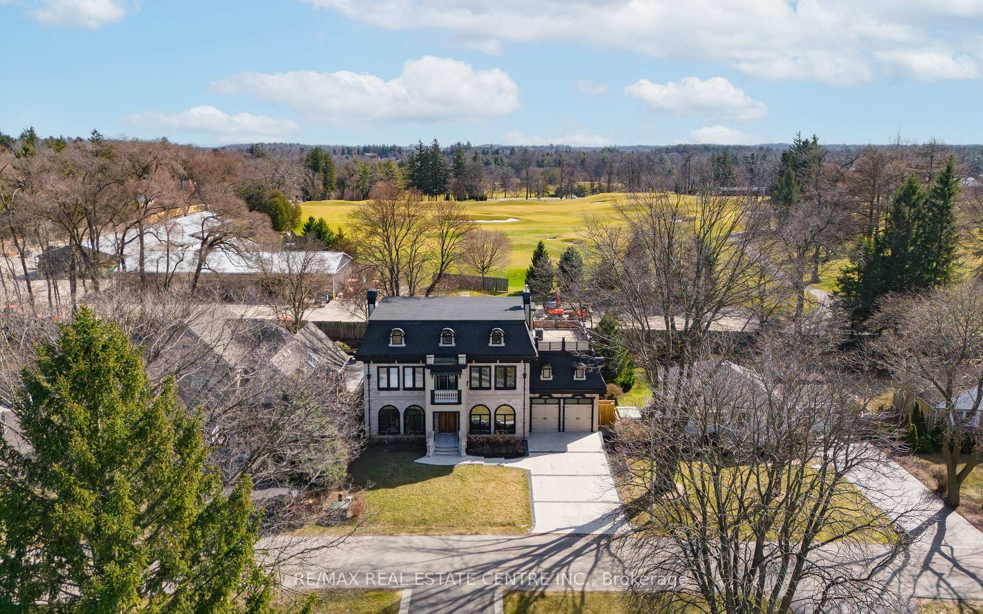 Property Photo: 23 Cameron Drive ON L9G 2L4