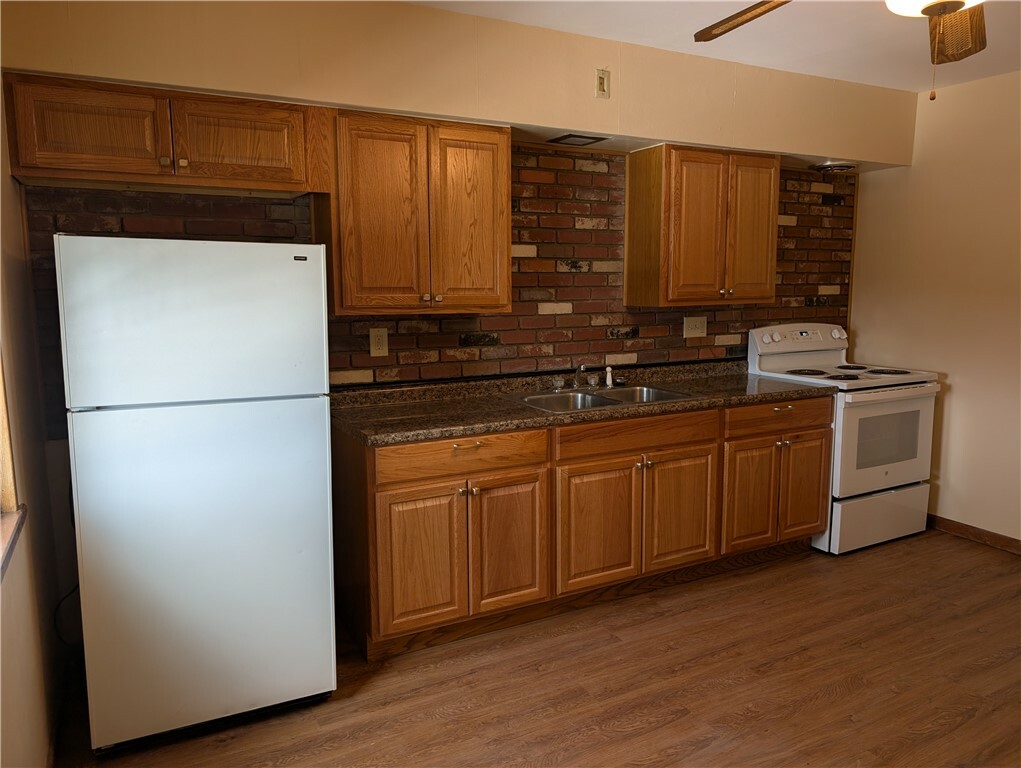 Property Photo: 619 Conrad 2 PA 15022