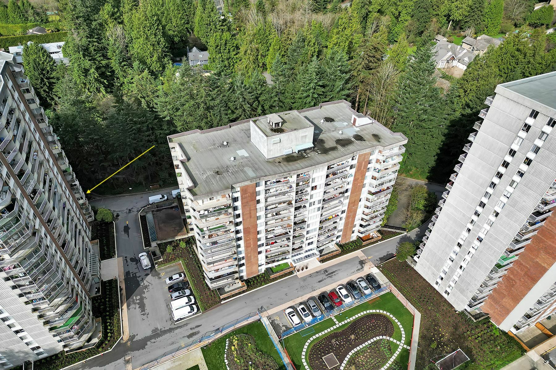 Property Photo: 2024 Fullerton Avenue 504 BC V7P 3G4