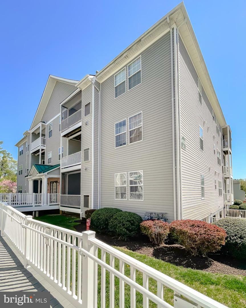 Property Photo: 45522 Westmeath Way A12 MD 20634