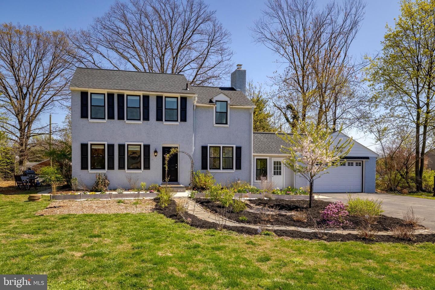 Property Photo:  4024 Joshua Road  PA 19444