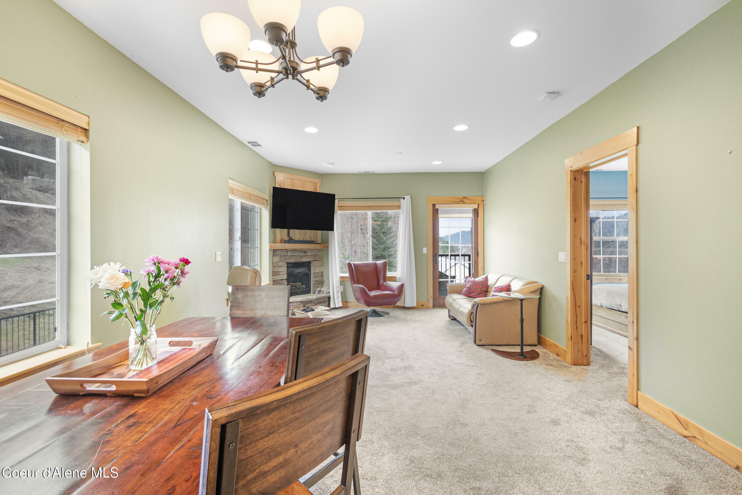 Property Photo:  308 Ohio Ave 202  ID 83837 