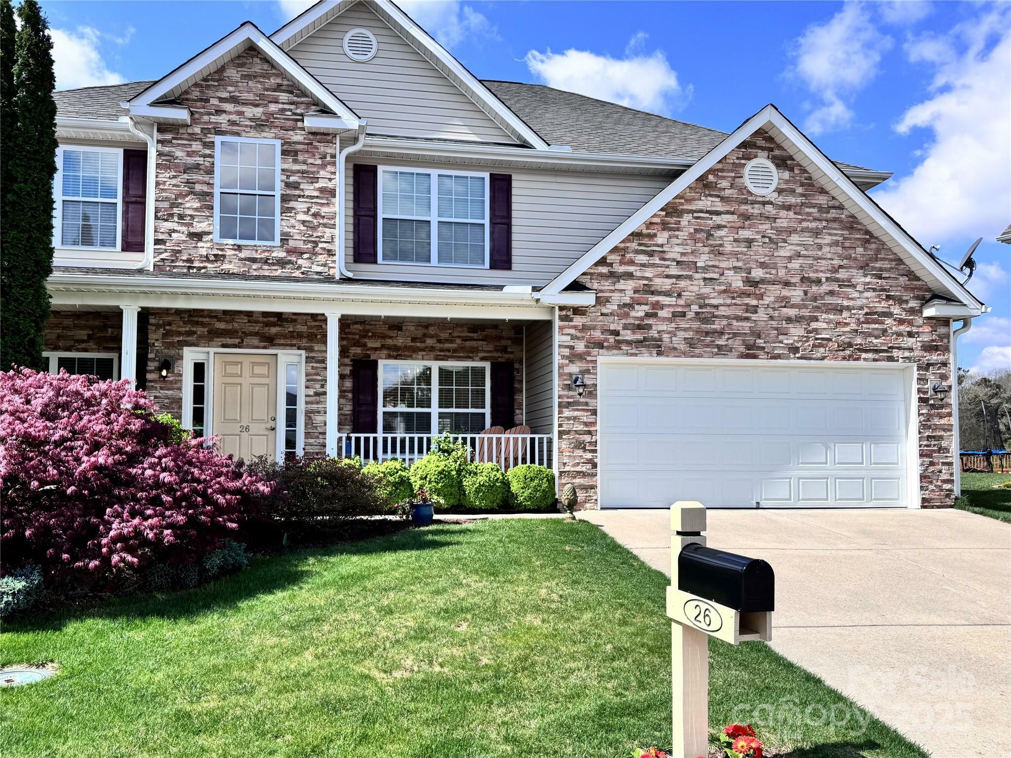 26 Trey Bourne Drive  Asheville NC 28804 photo