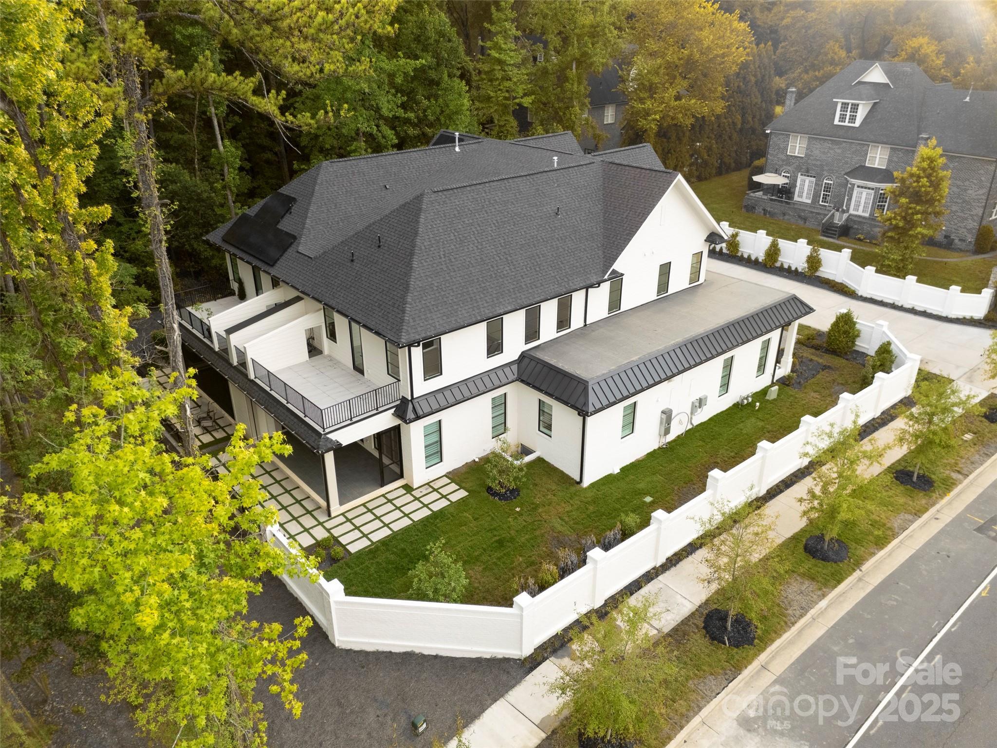 Property Photo: 3200 Providence Road 1B NC 28211