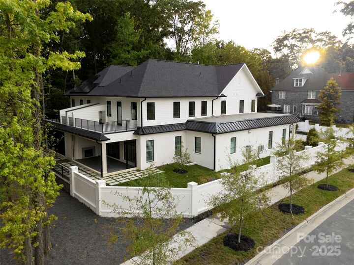 Property Photo: 3150 Providence Road 1B NC 28211