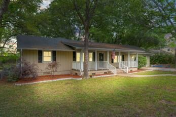 Property Photo:  306 Fairlawn Drive  SC 29461 