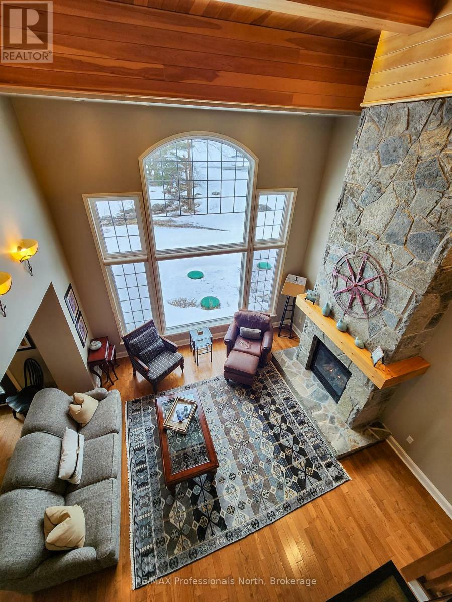 Property Photo: 3876 Muskoka 118 Road C6/W1 ON P0B 1J0