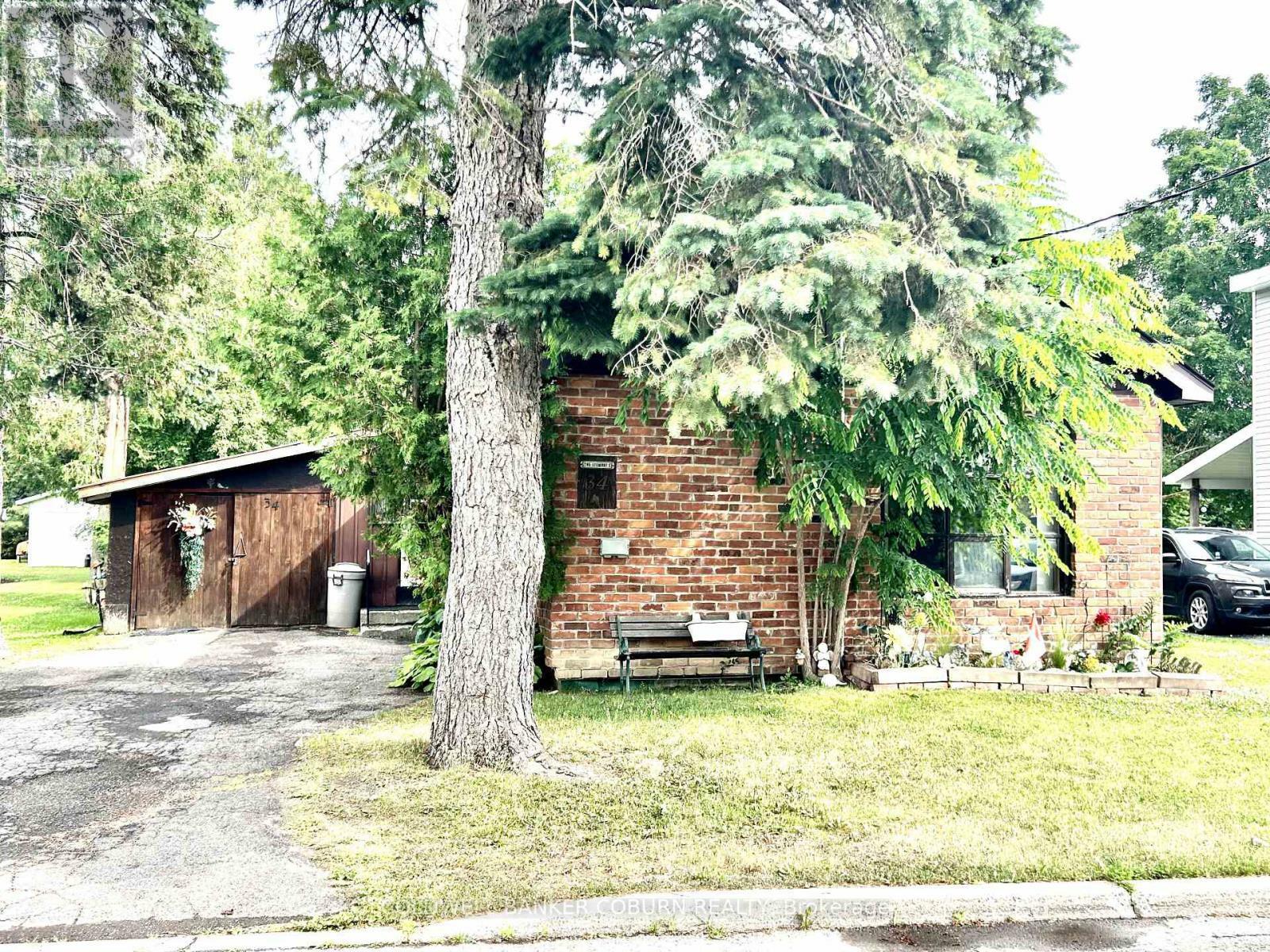 Property Photo: 34 Hummel Street ON K0C 1H0