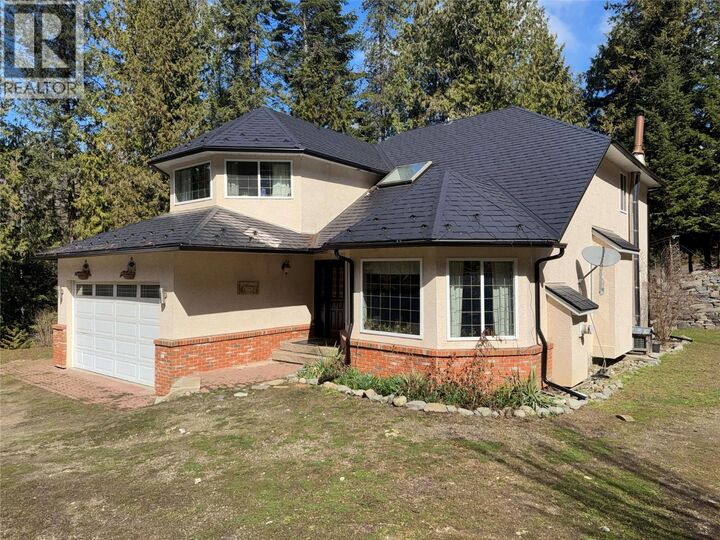 2300 Old Salmo Road — photo 1