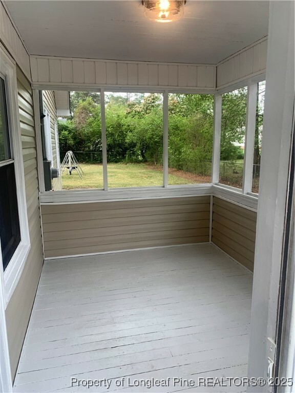 Property Photo: 303 E Pleasant Street NC 28382