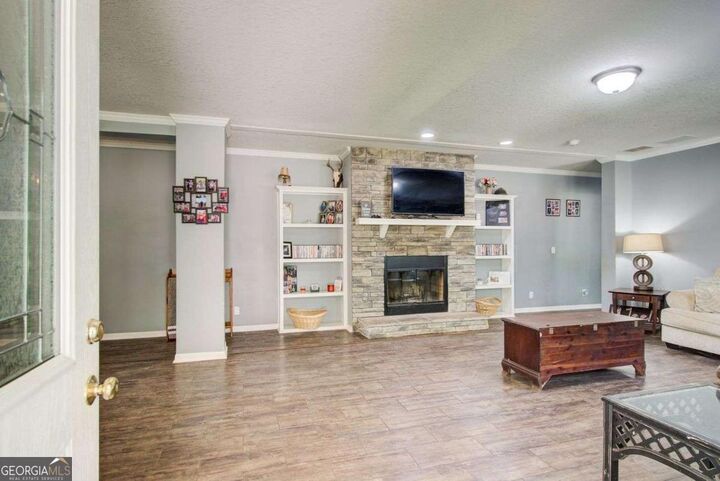 Property Photo: 537 Craven Road GA 30170