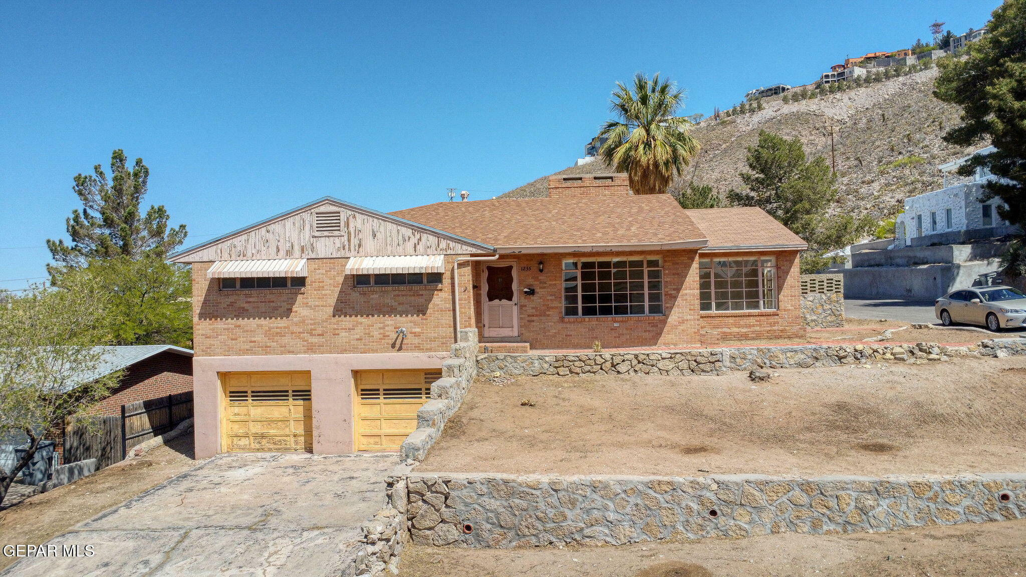 Property Photo: 1235 La Cruz Drive TX 79902