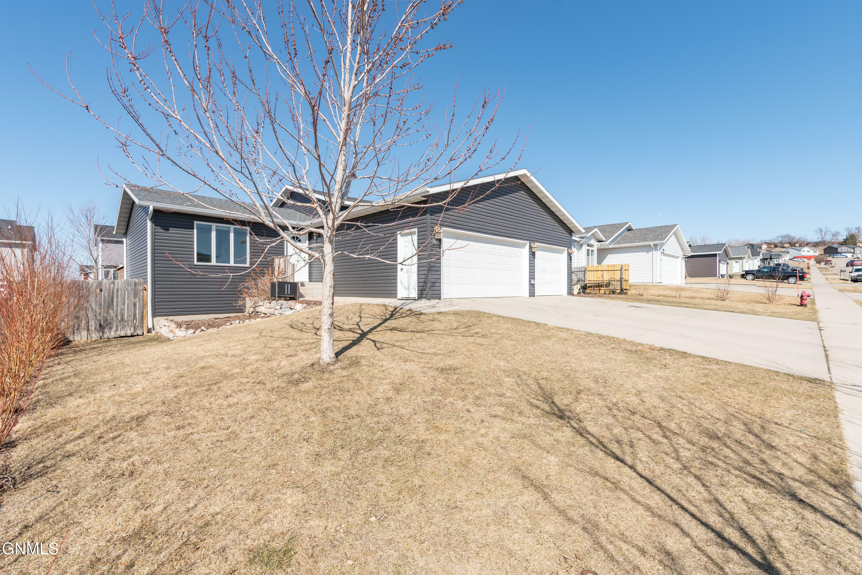 4716 Impala Court NW  Mandan ND 58554 photo