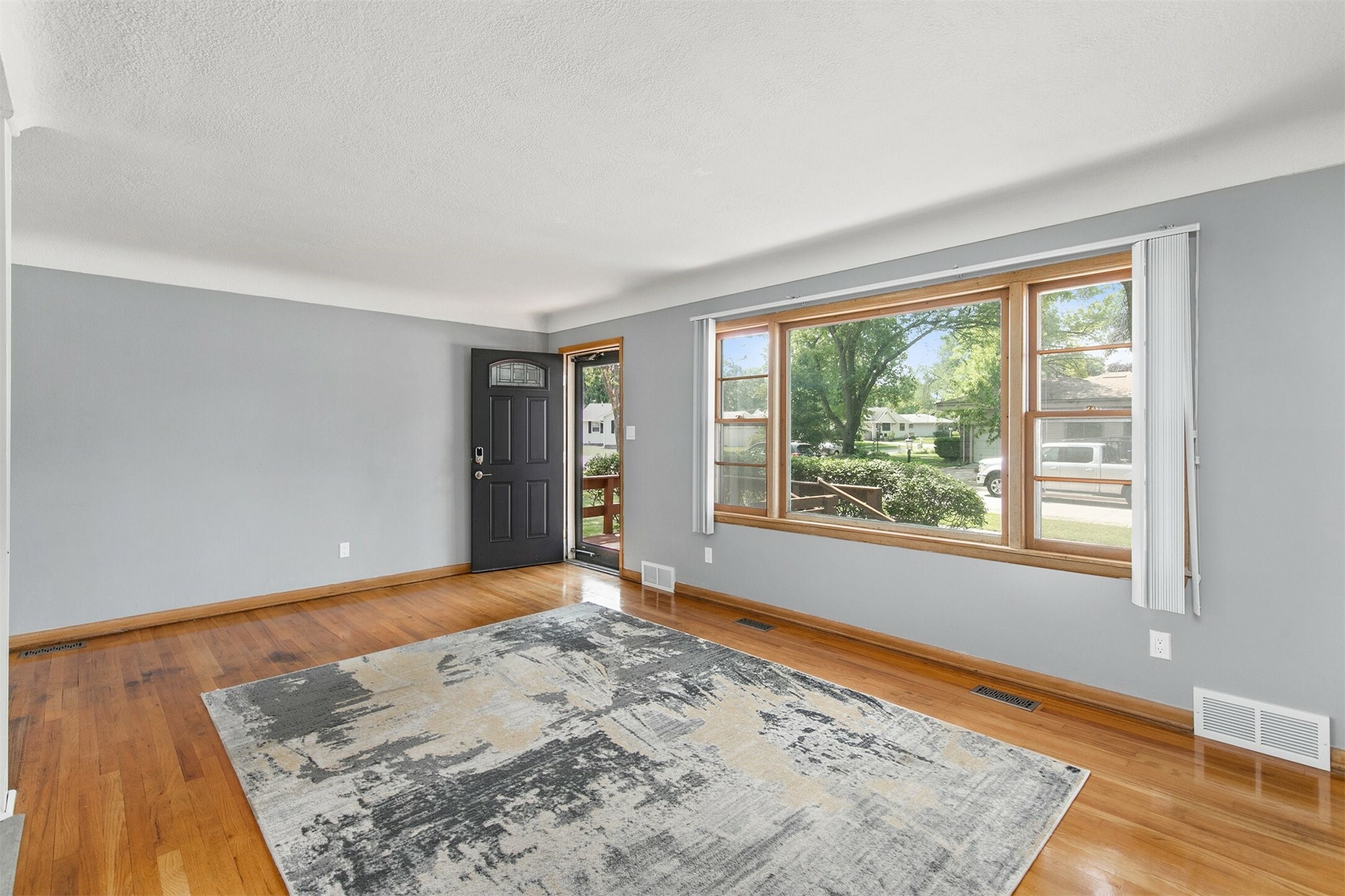 Property Photo: 1150 SW Lynn Drive IA 50023
