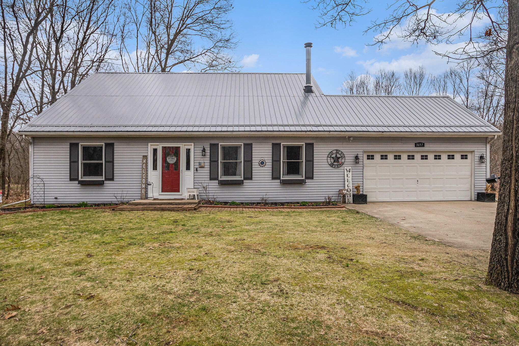 Property Photo:  3697 118th Avenue  MI 49010 