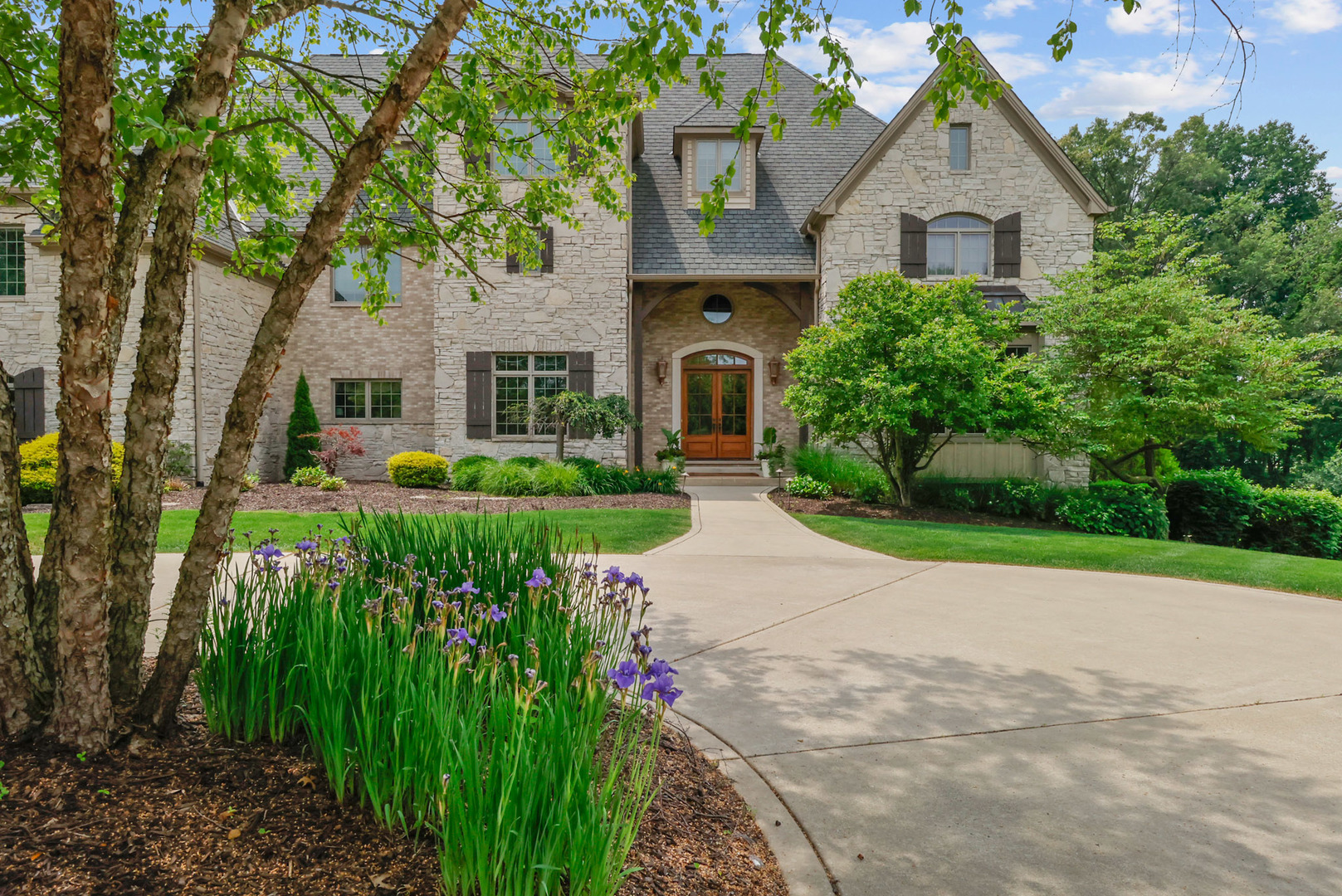 Property Photo: 3131 Pepper Creek Bridge Parkway IN 46385