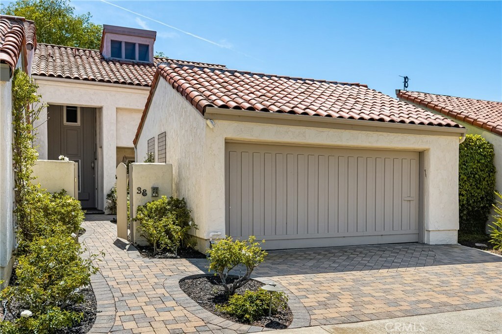 Property Photo: 38 Acacia Tree Lane CA 92612