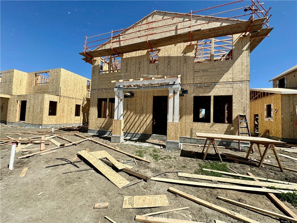 Property Photo: 191 Cessna Court CA 93401