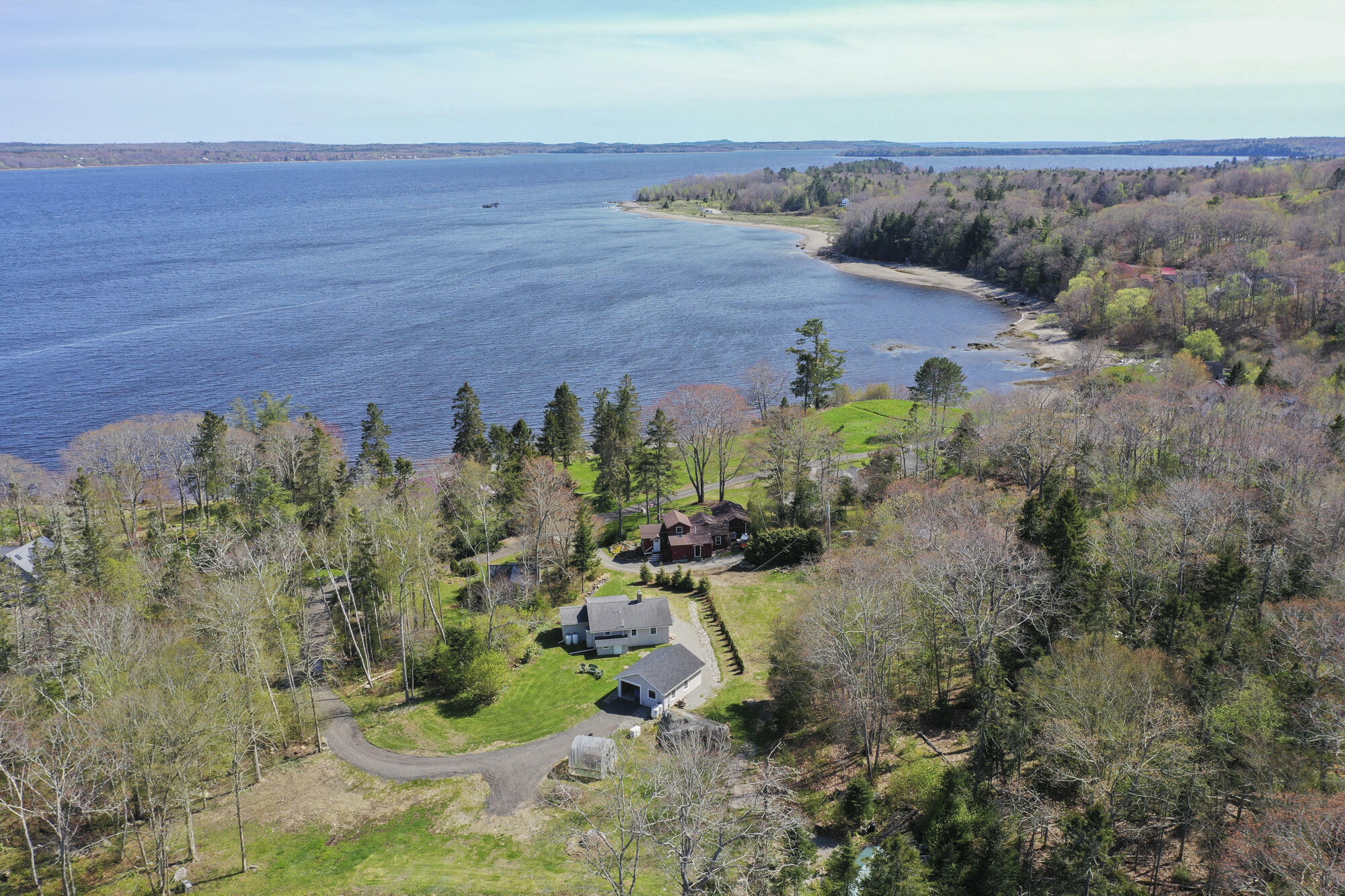 Property Photo: 22 Bayview Drive ME 04981