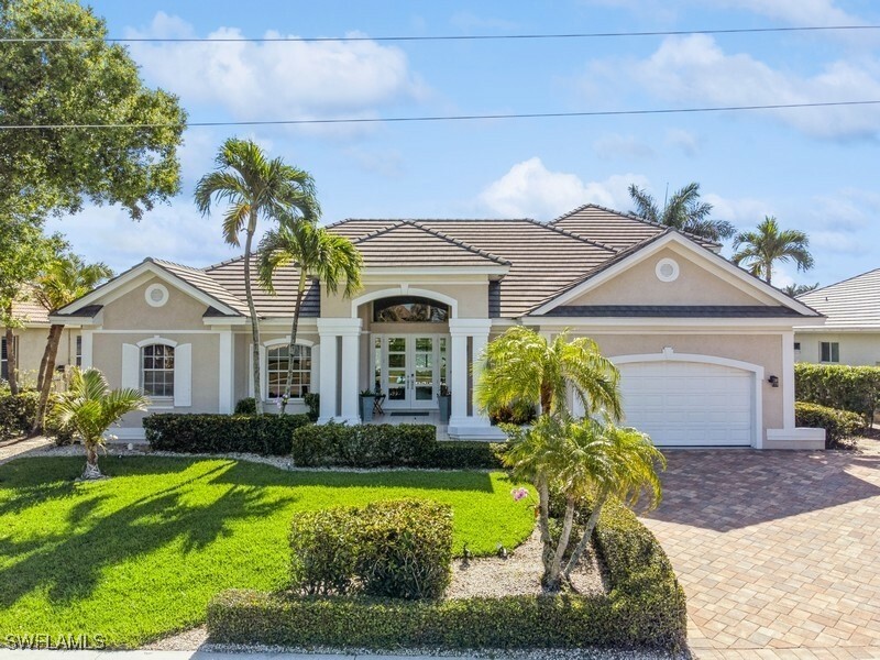 Property Photo: 61 N Barfield Drive FL 34145