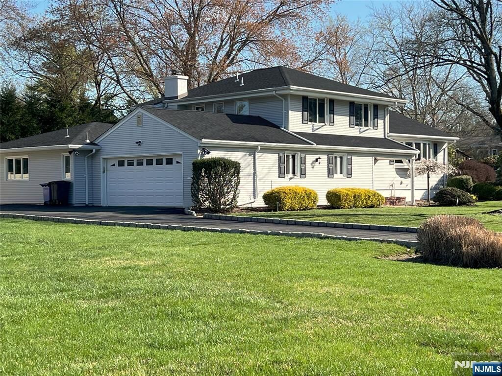 Property Photo: 87 Lincoln Terrace NJ 07640