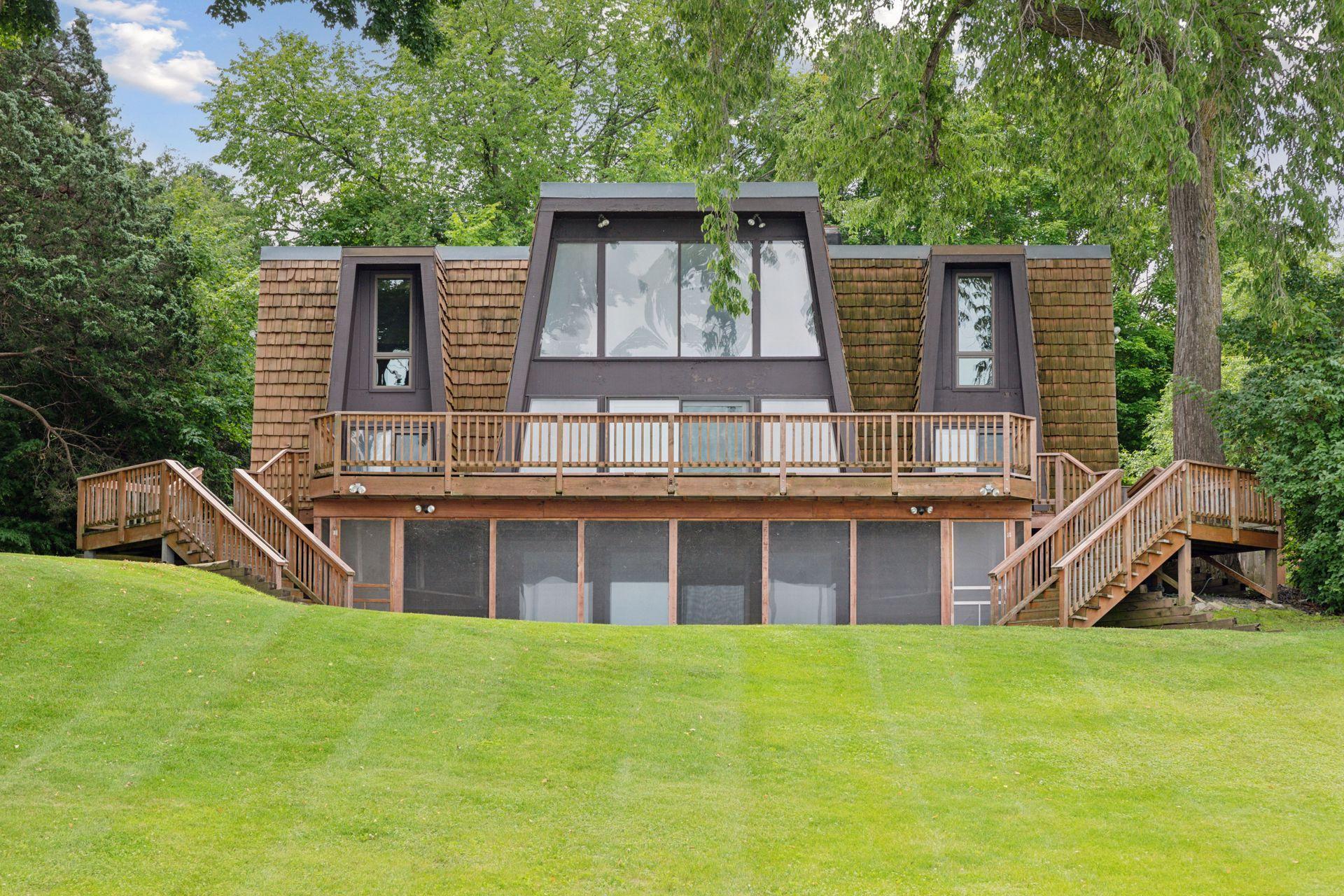 Property Photo:  3150 Northview Road  MN 55391 