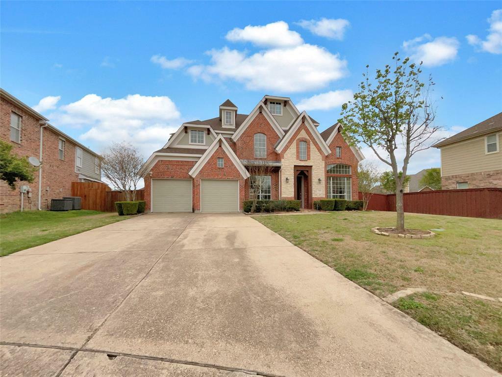 Property Photo: 4908 Soaring Eagle Court TX 75052