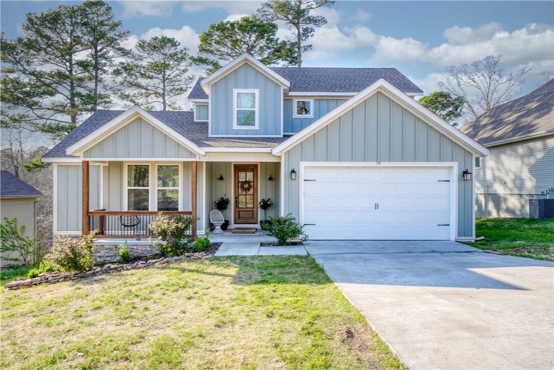 Property Photo: 18 Hambleton Drive AR 72714