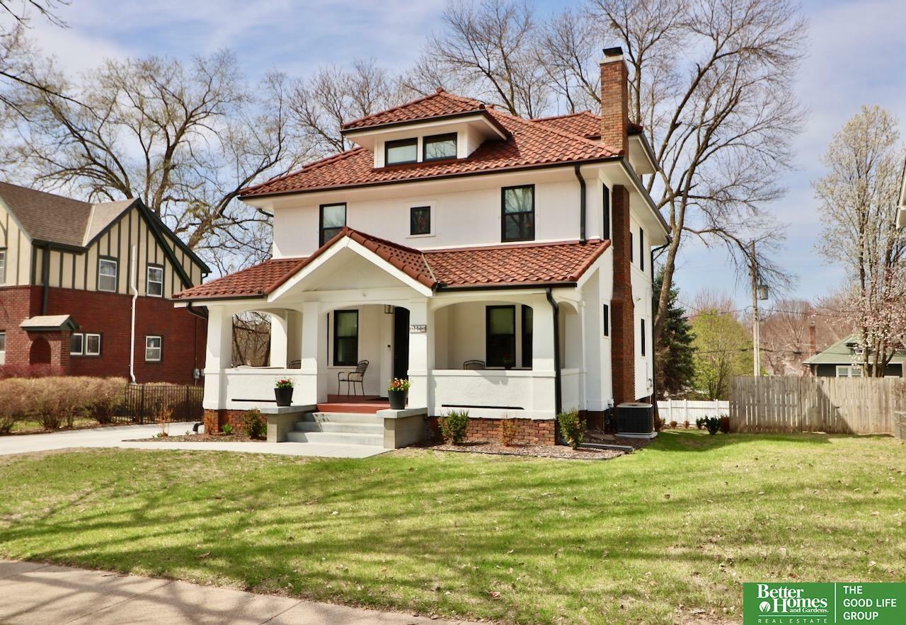 Property Photo: 118 S 49th Avenue NE 68132