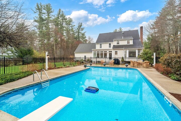 Property Photo:  7 Day St  MA 02056 