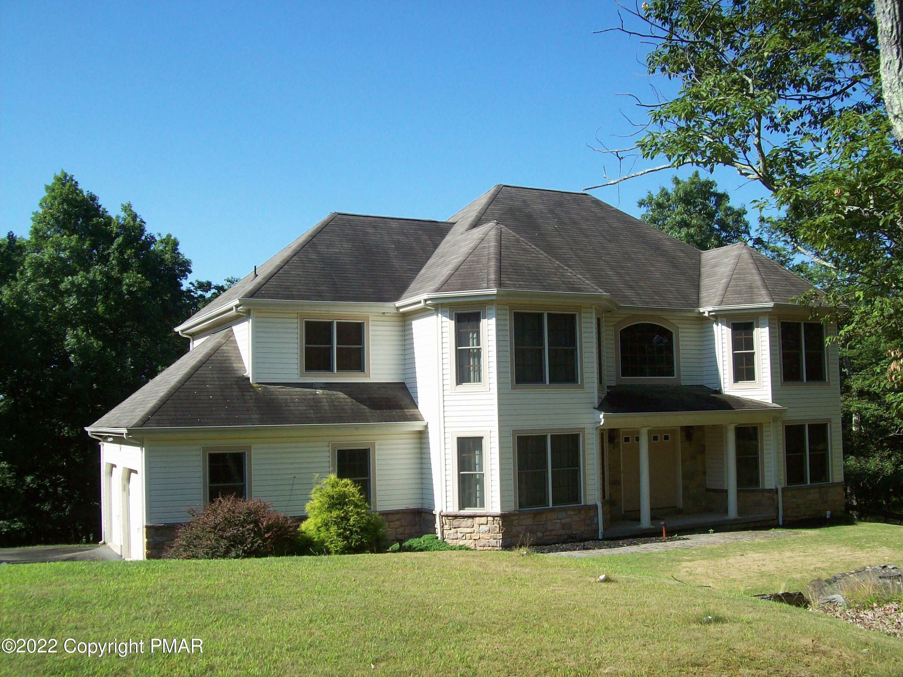 Property Photo: 373 Sunrise Dr PA 18332