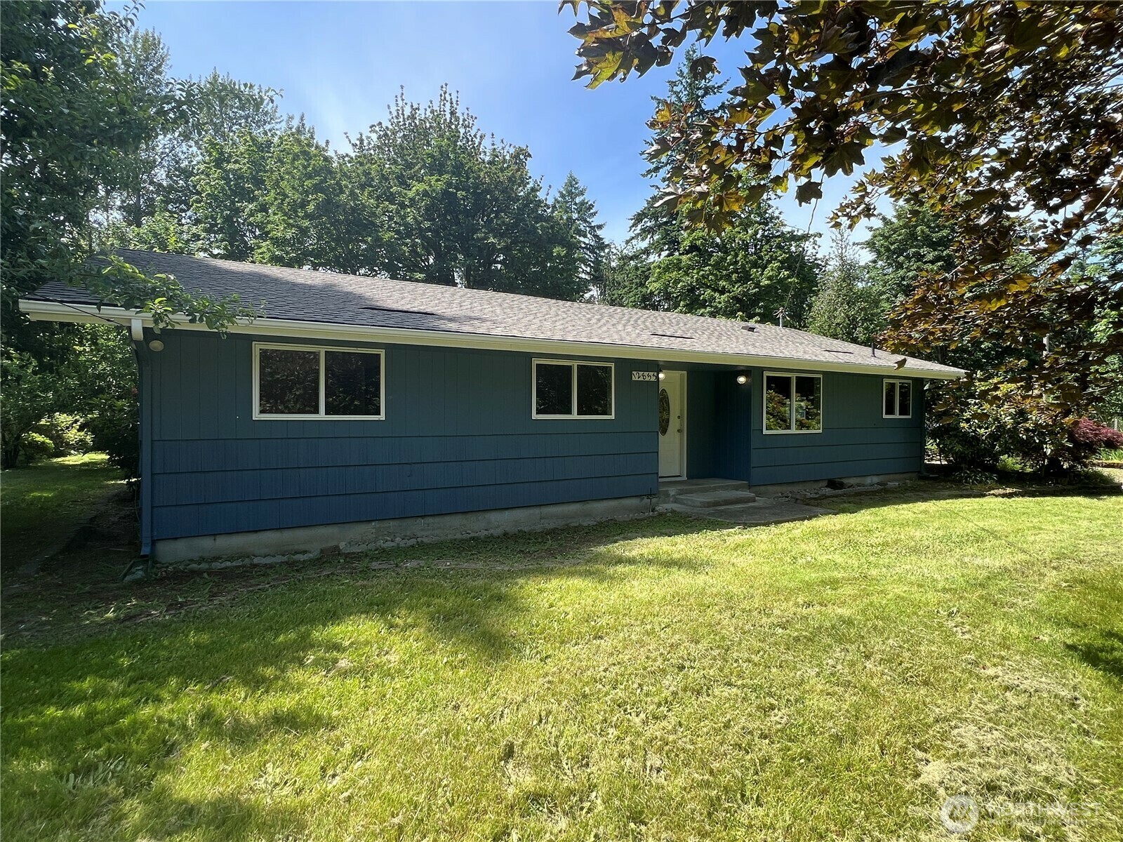 Property Photo: 12853 175th Avenue SE WA 98059