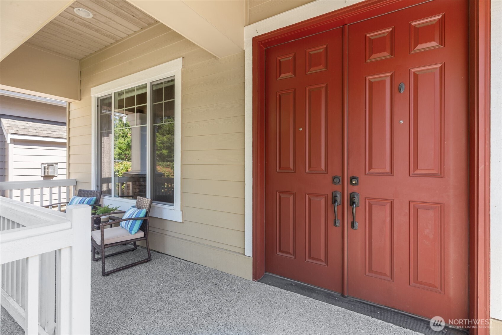 Property Photo:  8828  237th Place NE  WA 98053 
