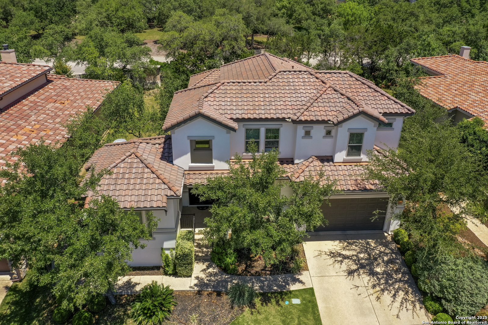 Property Photo: 7106 Bluff Run TX 78257