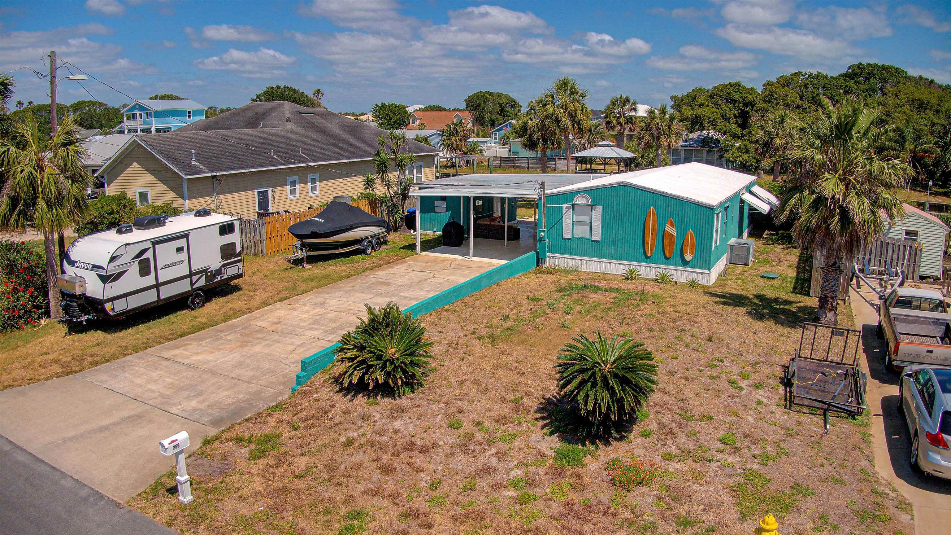 Property Photo: 266 Villa Verda Rd FL 32080