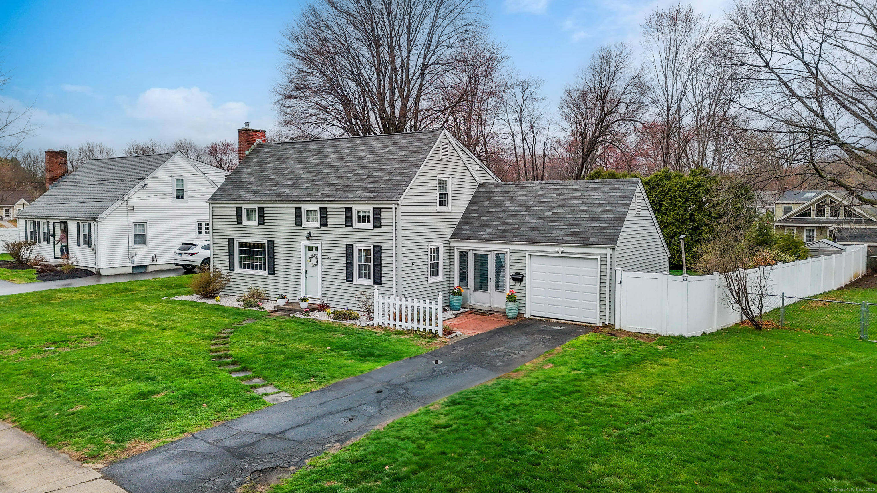 Property Photo: 82 Welles Drive CT 06111