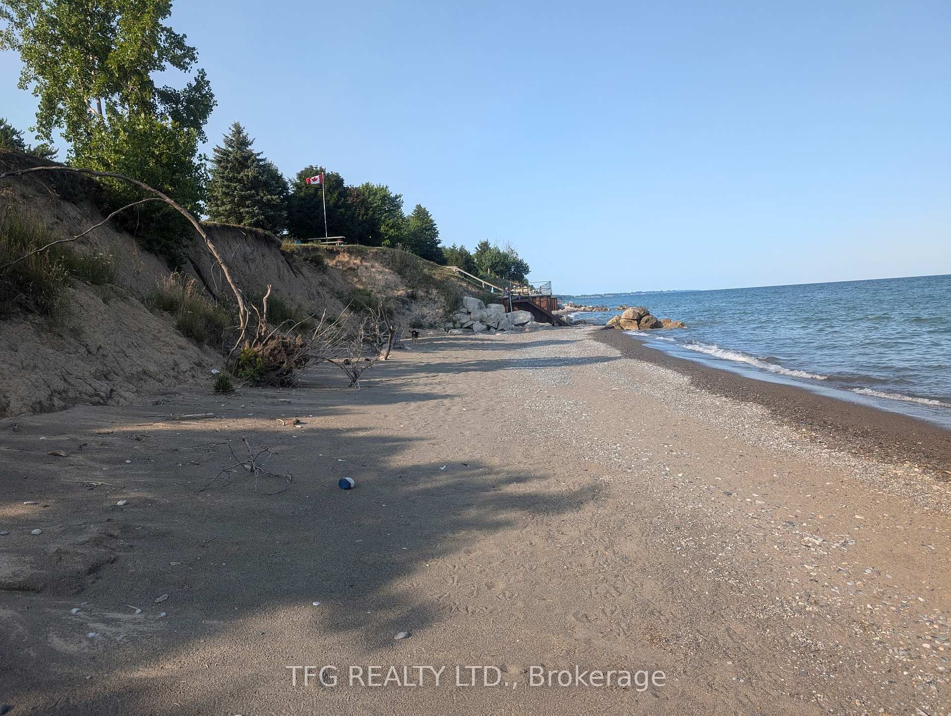Photo de la propriété:  888 Hiawatha Beach N/A  ON N0P 2P0 