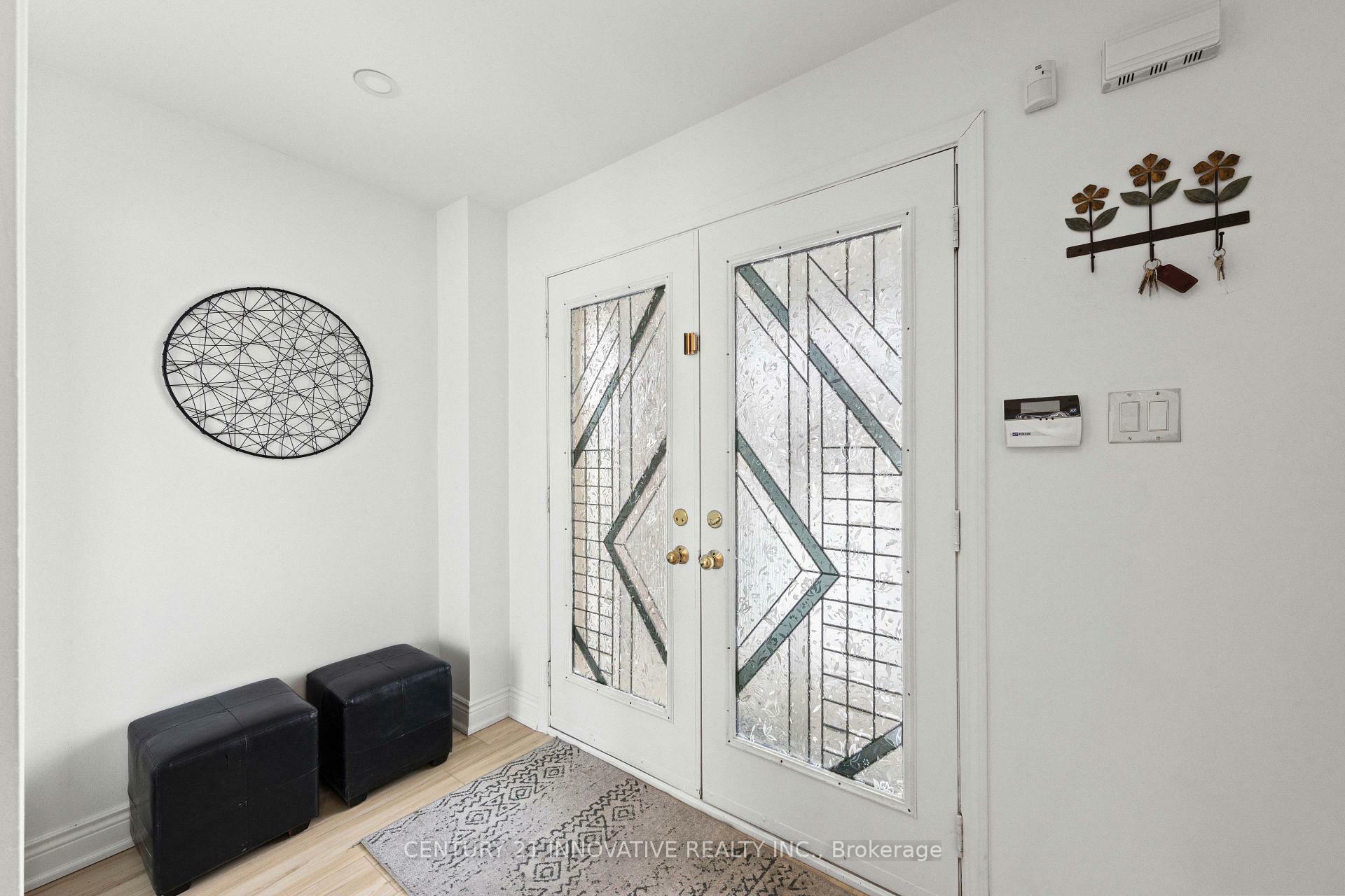 Property Photo: 36 Echoridge Drive ON L7A 3K8