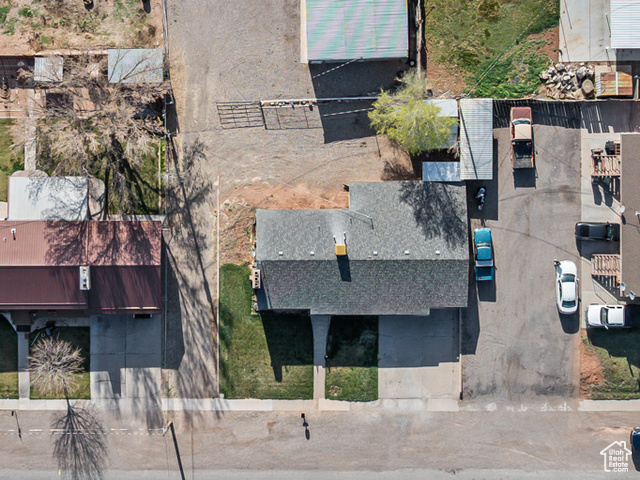 Property Photo: 40 S 400 E UT 84701