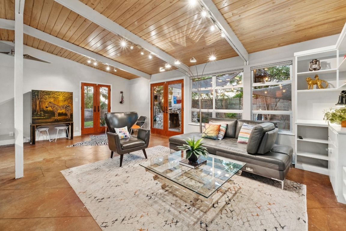 Property Photo: 2301 Westway Circle TX 78704