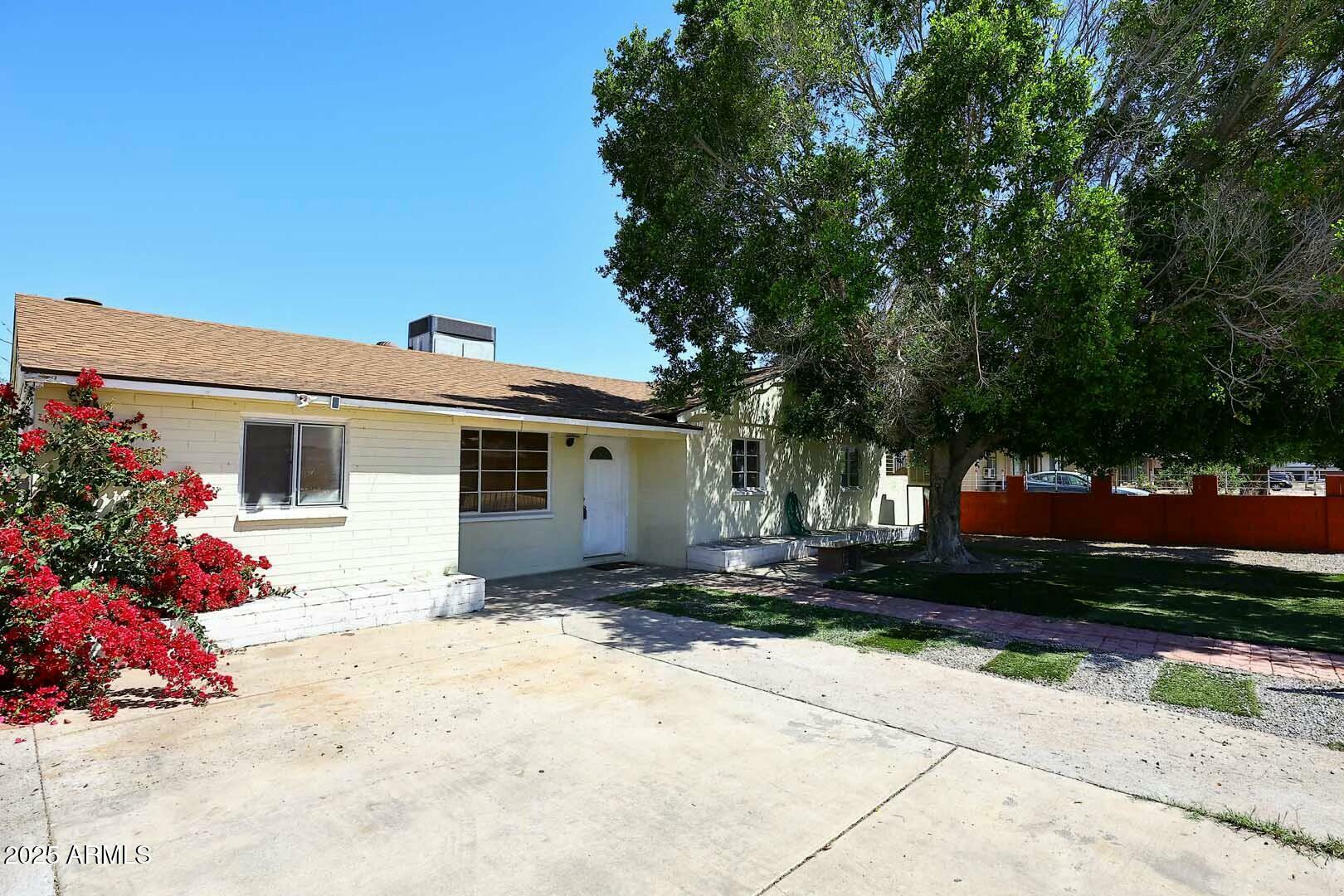 2614 W Greenway Road  Tempe AZ 85282 photo
