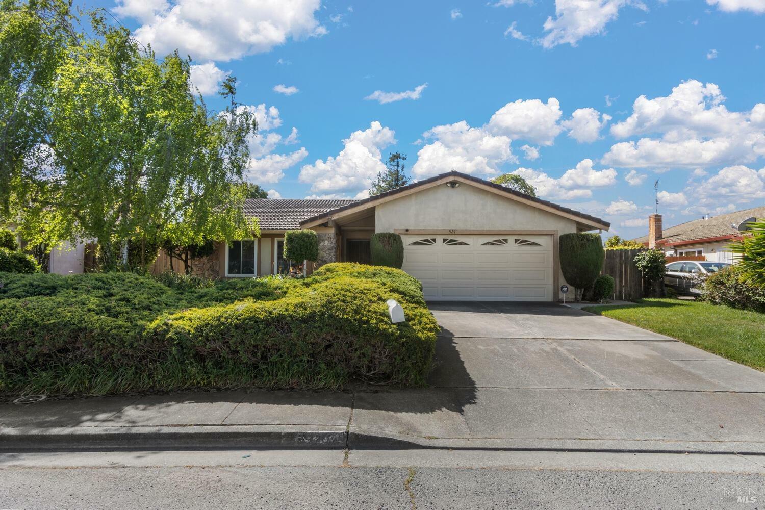 Property Photo: 521 Locust Drive CA 94591
