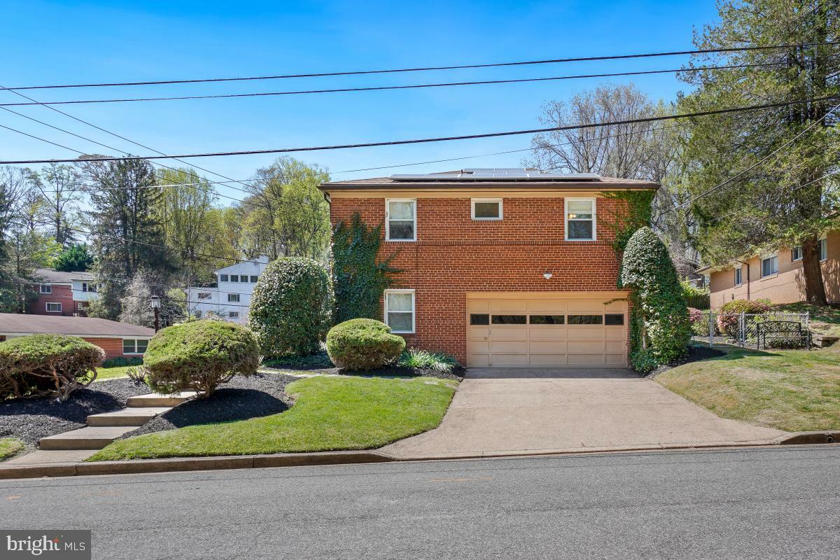 Property Photo: 1801 Primrose Road NW DC 20012