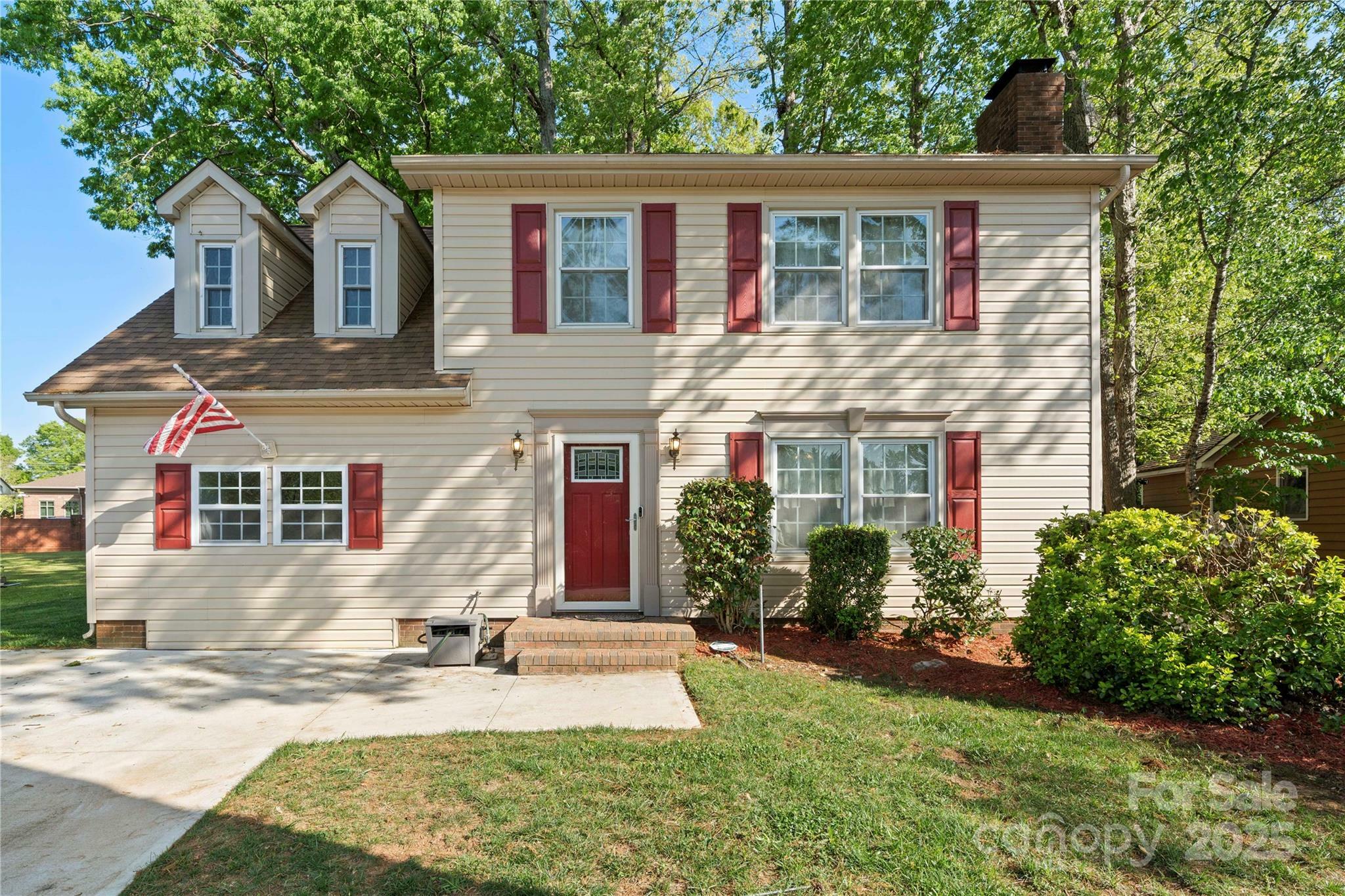 Property Photo: 7220 Spring Morning Lane NC 28227