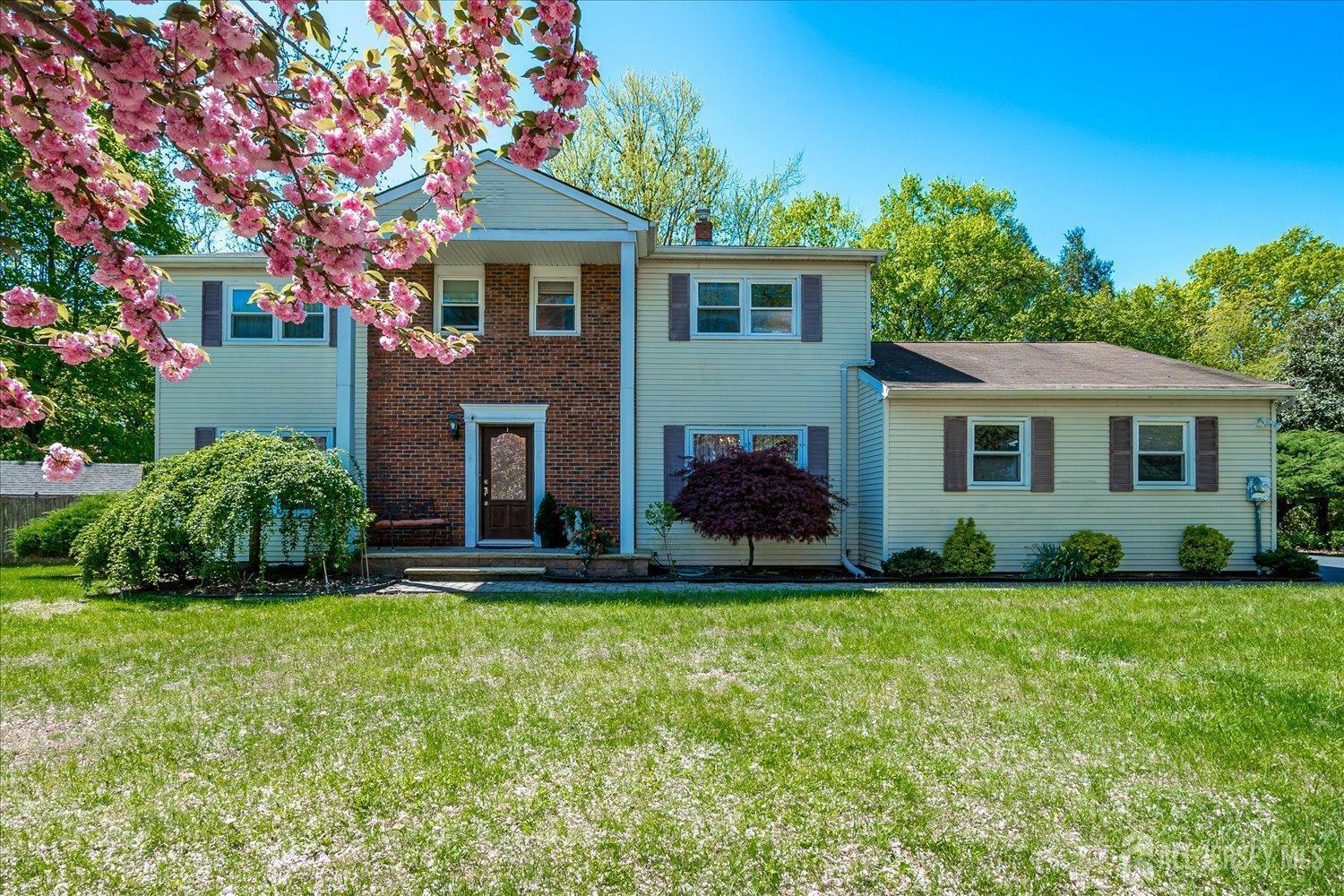 Property Photo: 4 Hollis Road NJ 08816