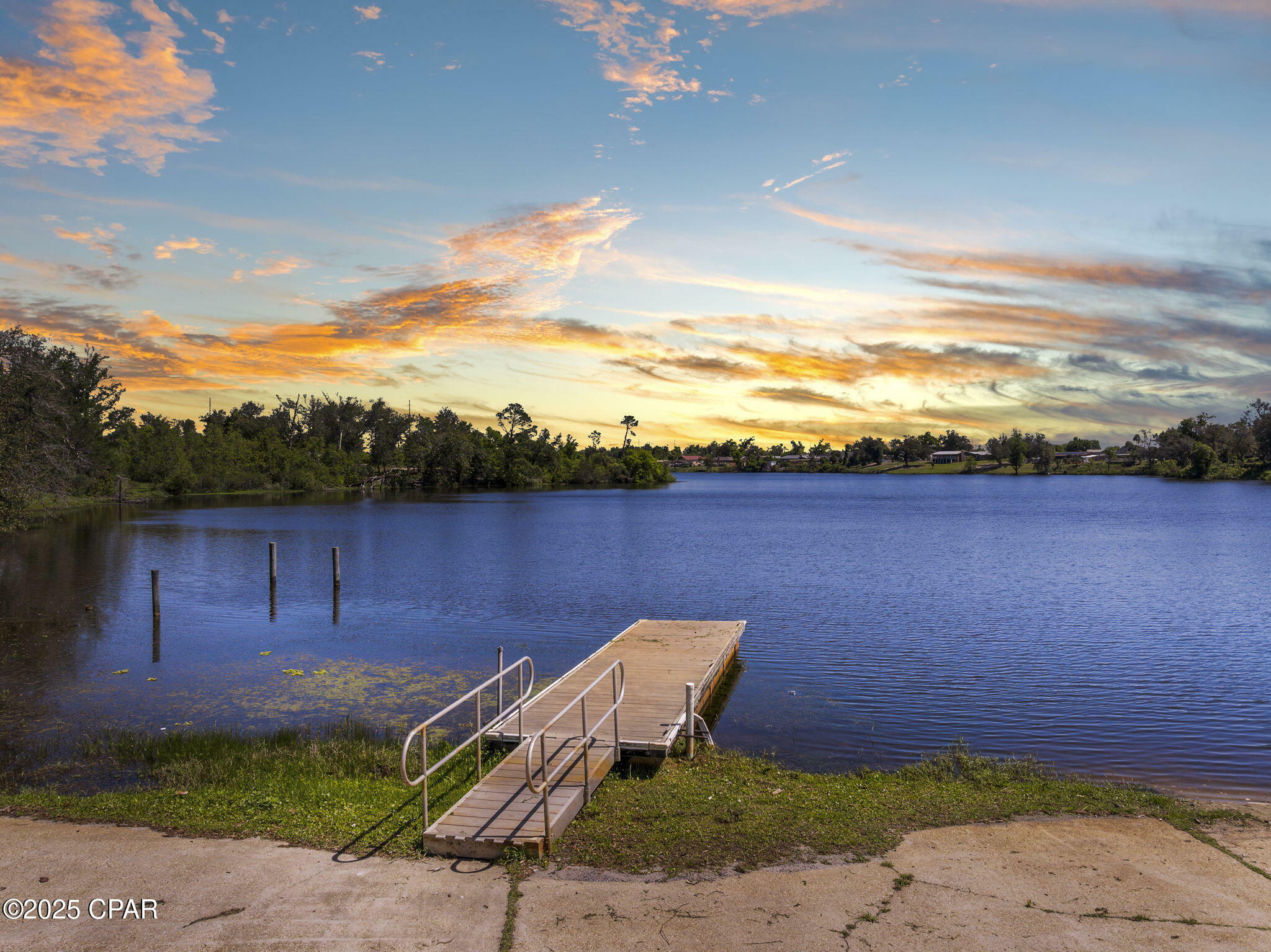 Property Photo: 3801 E 1st Court FL 32401