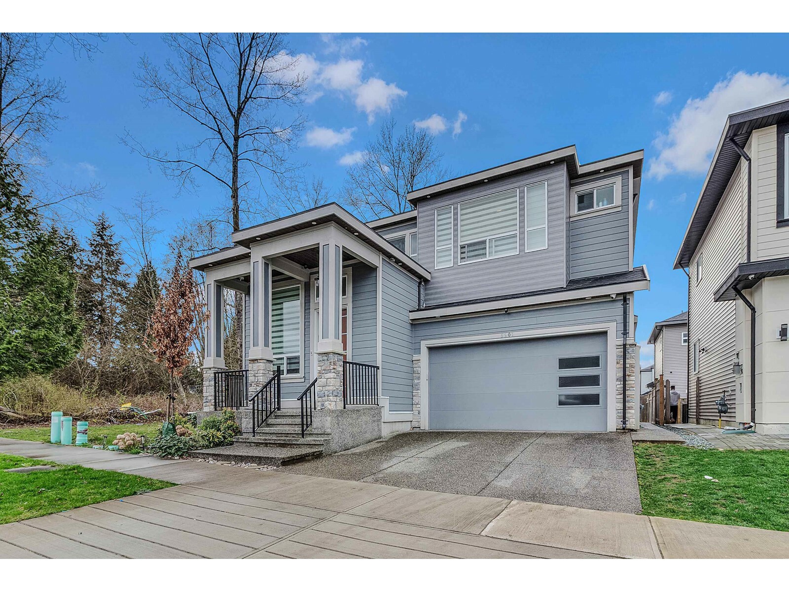 Property Photo: 5901 141 BC V3X 2R9