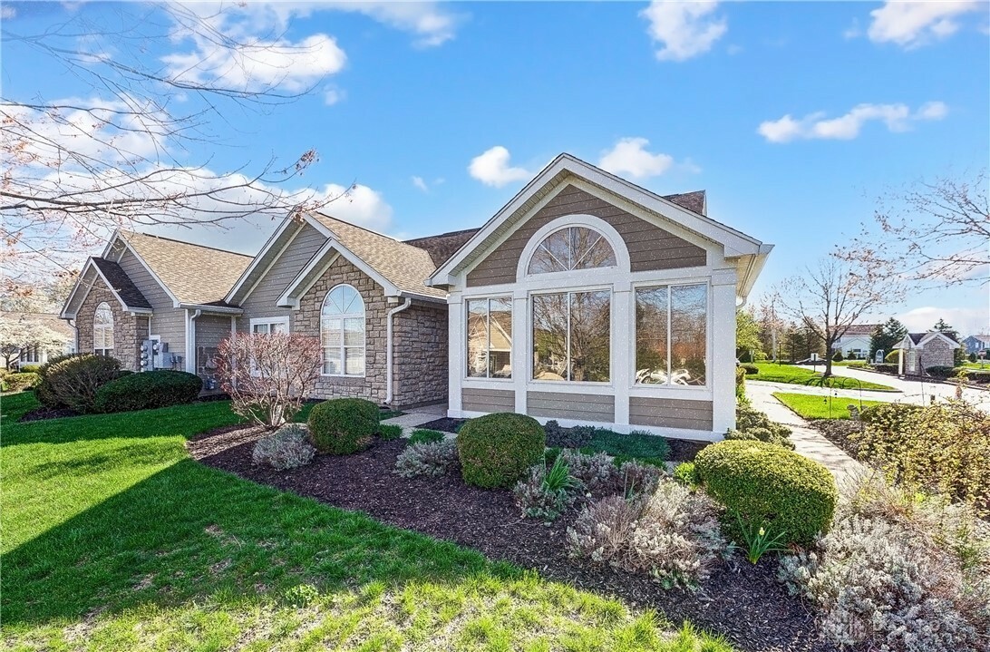 Property Photo: 1505 Turnberry Village Drive OH 45458